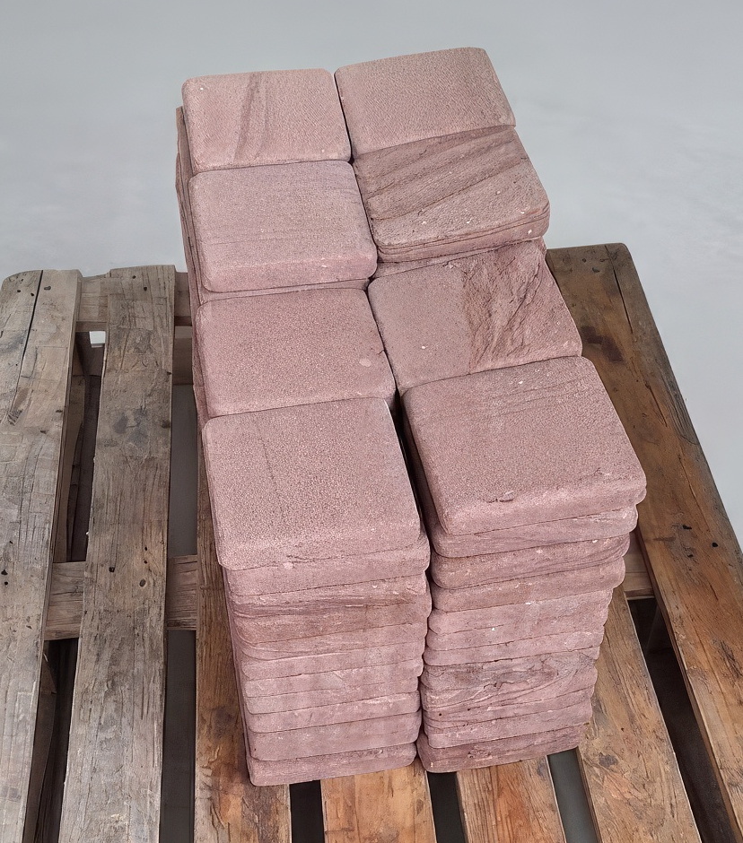 Red sandstone tumbled 10x10 cm Thailand